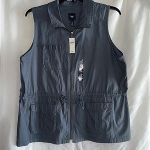 Brand New Gap cargo vest